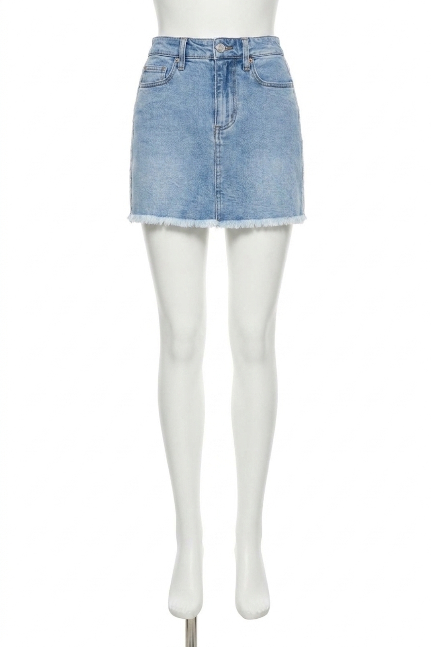NEW ALICE + OLIVIA laika crystal embellished demin mini skirt in georgia vintage